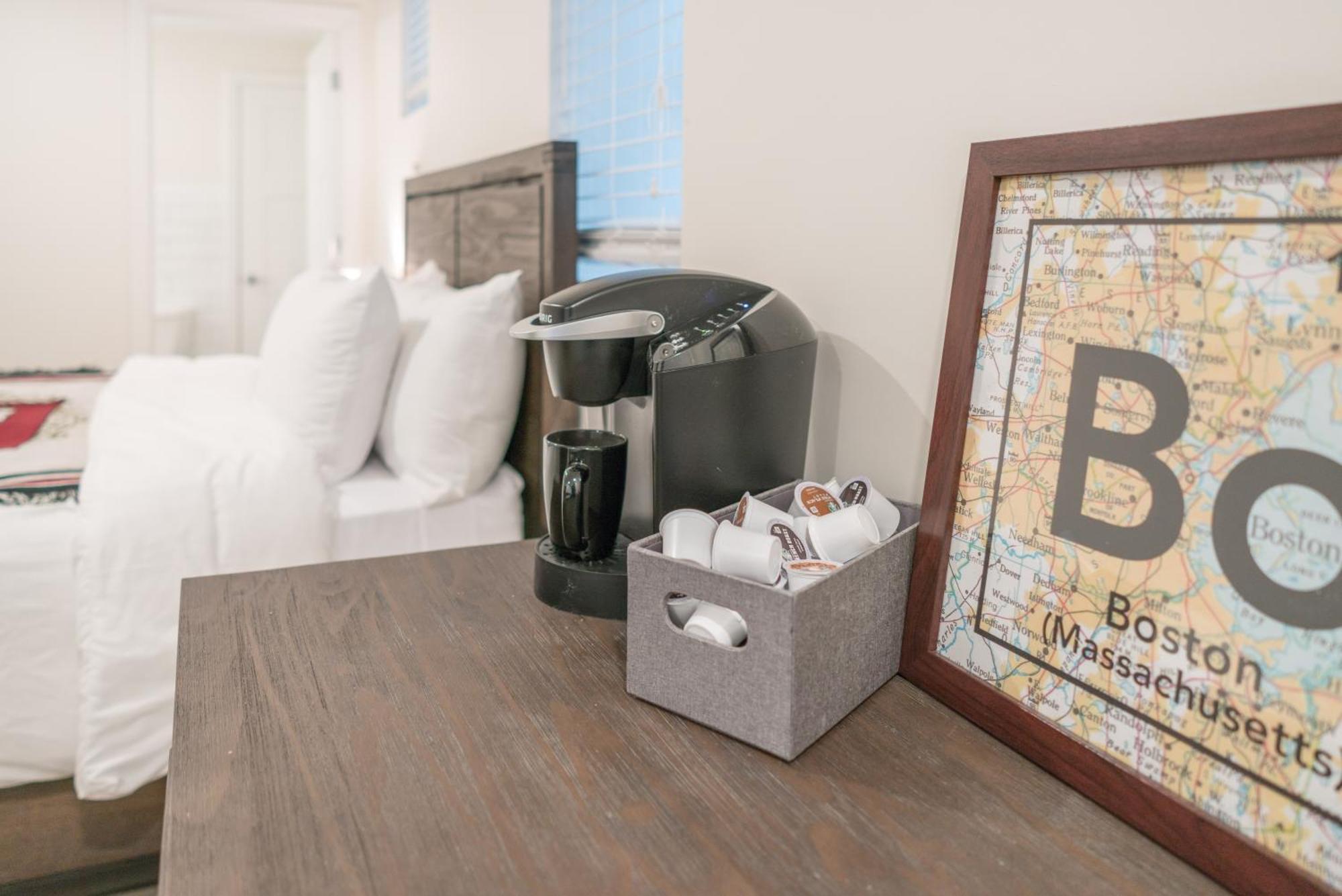 The Boston Rental - Multiple Floorplans Екстер'єр фото
